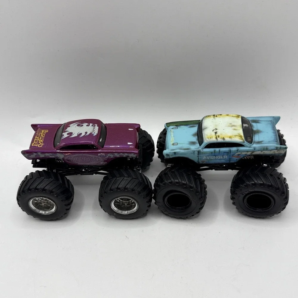 Hot Wheels Monster Jam Trucks Avenger Lot Off-Road 1/64 Purple / Blue Chevy Rare
